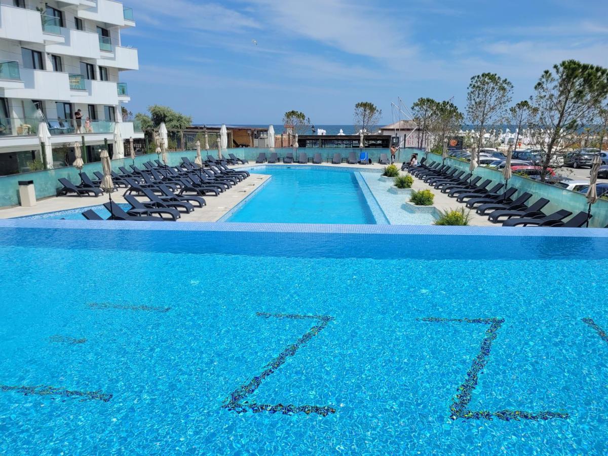 Teona - Infinity Pool & Spa Resort Navodari Dış mekan fotoğraf